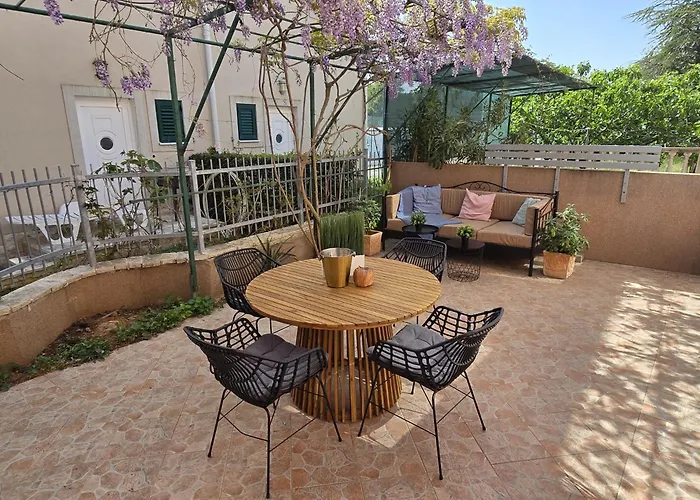 Teras De Vodice